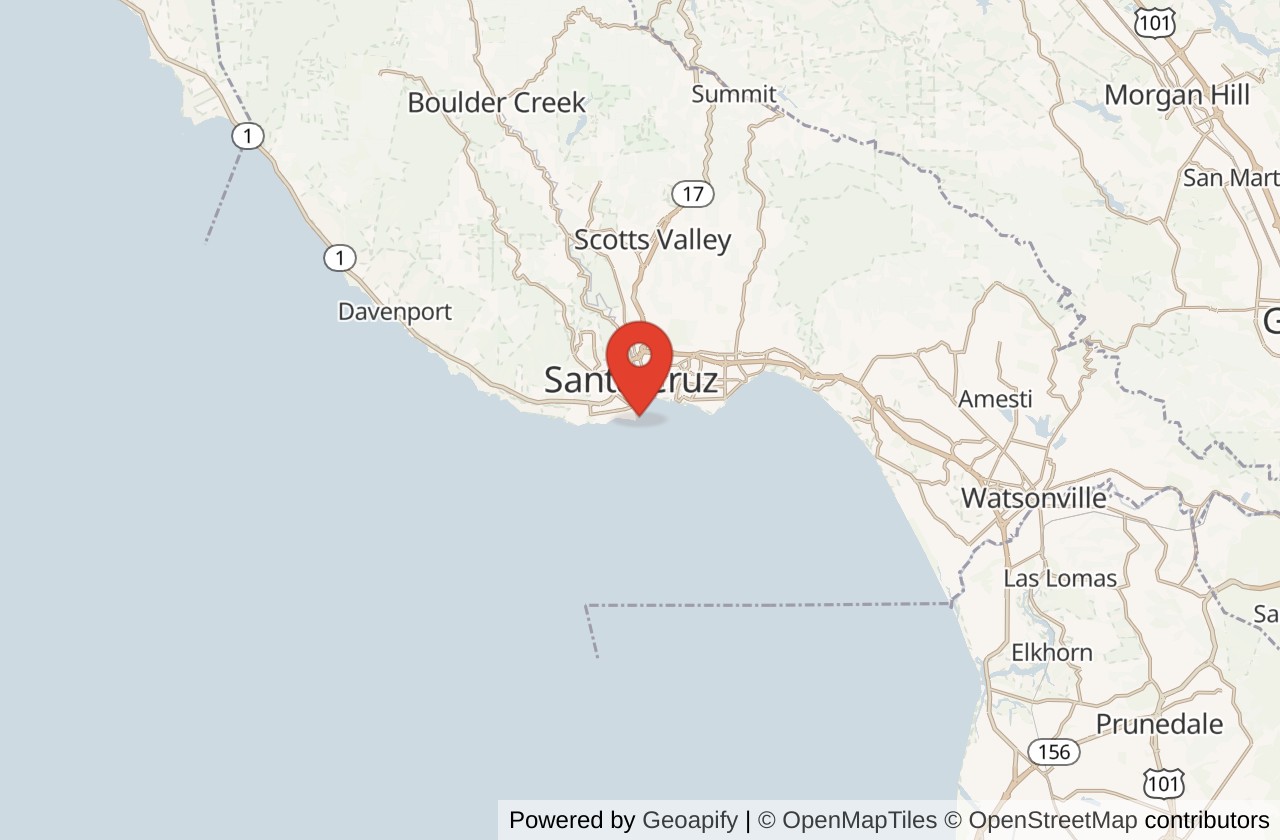 Map showing Steamer Lane location